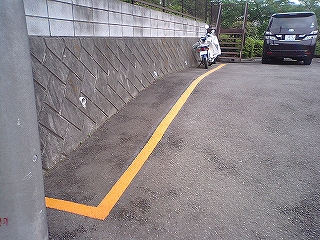 駐車ライン引き後